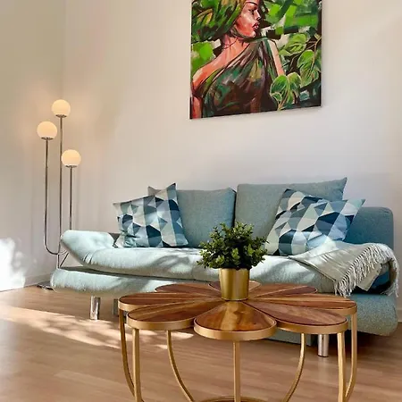 Apartment West20 Mit Netflix & Prime